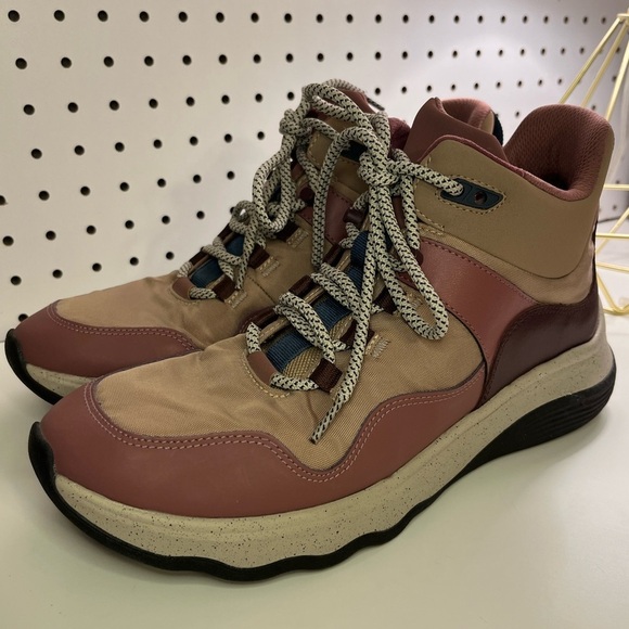 Clarks Women's Jaunt Lo Hiking Boot in Taupe Combi Size 11 - Picture 8 of 16